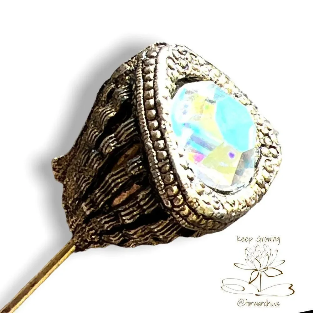 Aurora Borealis Vintage Billard Signed Stick Pin